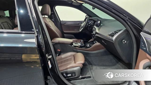 BMW X4 (G02) 2022 Черный из Кореи, фото 2