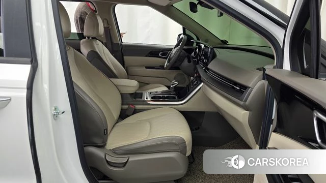 Kia Carnival 4th generation 2021 Белый из Кореи, фото 2