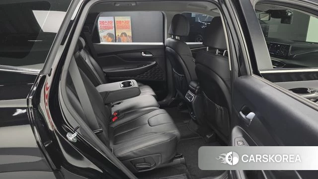 Hyundai The New Santa Fe 2023 Черный из Кореи, фото 2