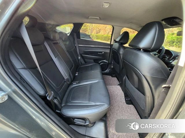 Hyundai Tucson (NX4) 2021 Черный из Кореи, фото 2