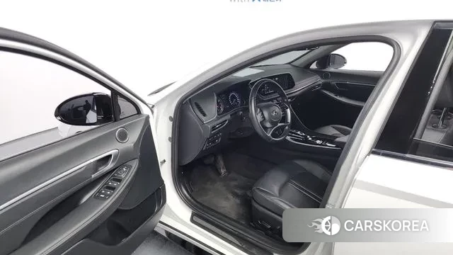 Hyundai Sonata (DN8) 2021 Белый из Кореи, фото 2