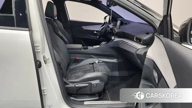 Peugeot 3008 second generation 2019 Белый из Кореи, фото 2