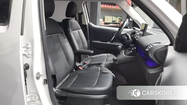 Hyundai Casper 2022 Белый из Кореи, фото 2