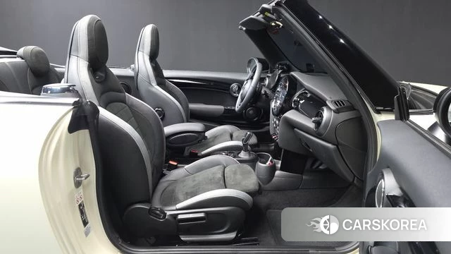 Mini Cooper S Convertible 2022 Жемчужный цвет из Кореи, фото 2