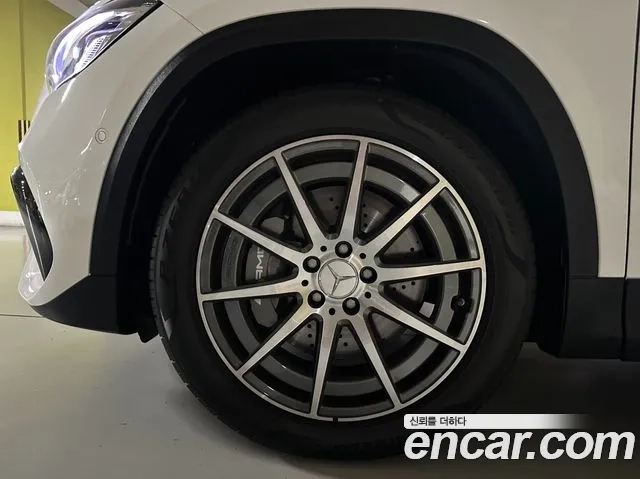 Mercedes-Benz GLA - Class H247 2022 Белый из Кореи, фото 2