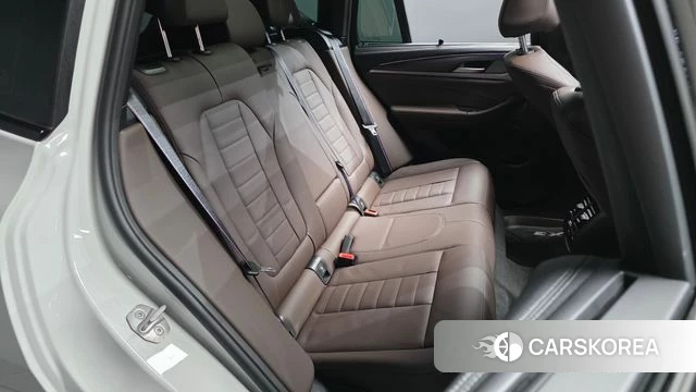 BMW X3 (G01) 2024 Белый из Кореи, фото 2