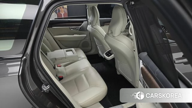 Volvo V90 Cross-Country 2021 Серый из Кореи, фото 2