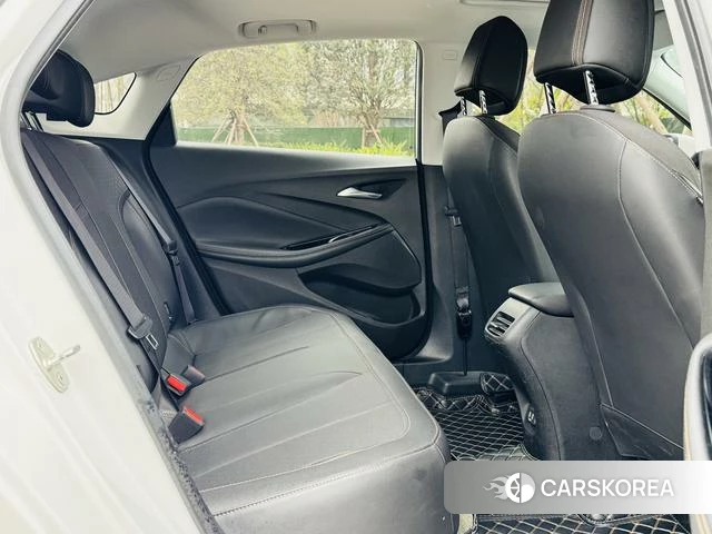 Buick Weilang 2023 Белый из Китая, фото 2