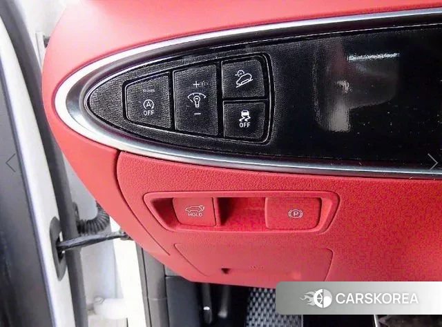 Genesis GV70 2022 Белый из Кореи, фото 2