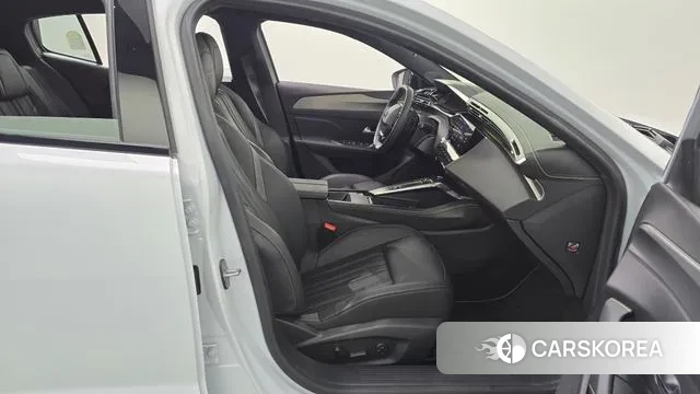 Peugeot 408 2024 Белый из Кореи, фото 2