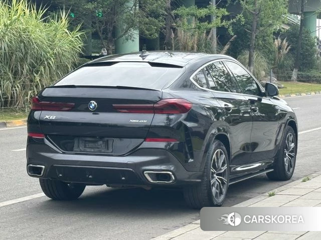 BMW X6 2021 Черный из Китая, фото 2