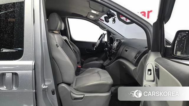 Hyundai The New Grand Starex 2018 Серебряный из Кореи, фото 2