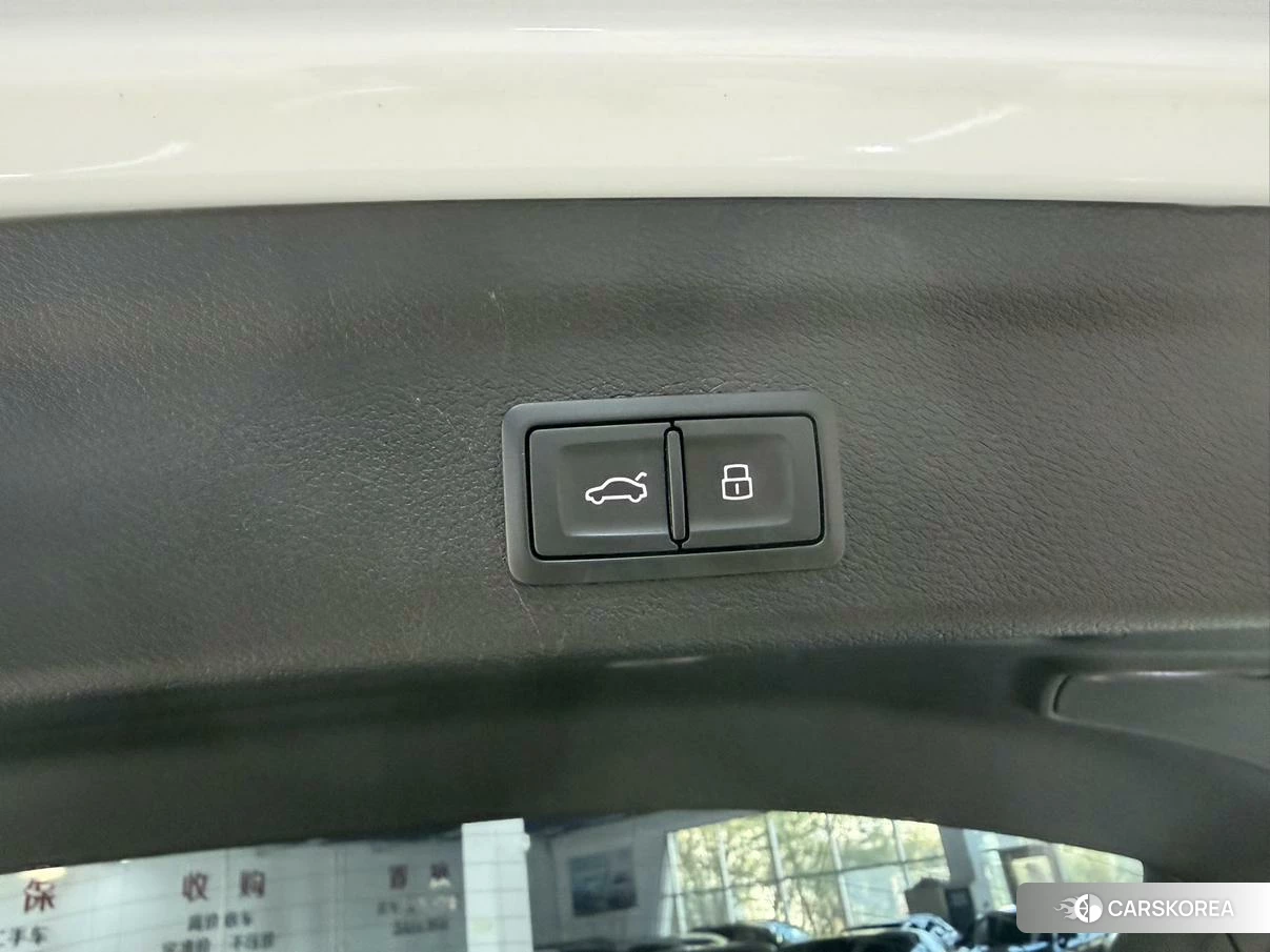 Audi Q3 2022 Белый из Китая, фото 2