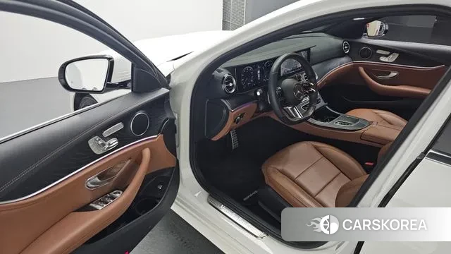 Mercedes-Benz E-Class W213 2020 Белый из Кореи, фото 2