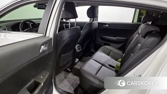 Kia Sportage The Bold 2021 Белый из Кореи, фото 2