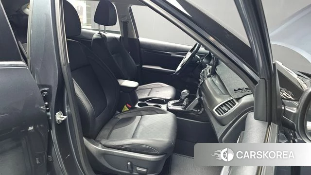 Kia Seltos 2022 Серый из Кореи, фото 2