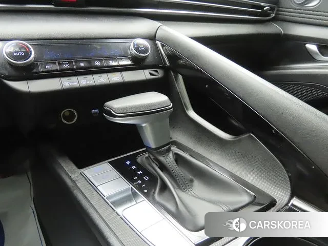 Hyundai Avante Hybrid (CN7) 2022 Серый из Кореи, фото 2