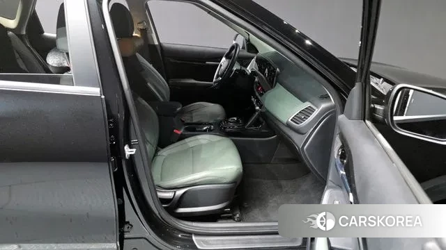 Kia The New Seltos 2023 Черный из Кореи, фото 2