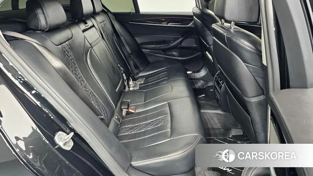 BMW 5 Series (G30) 2020 Черный из Кореи, фото 2