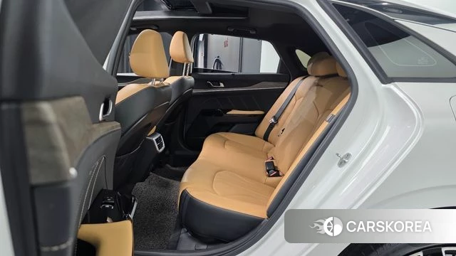 Kia K5 3rd generation 2021 Белый из Кореи, фото 2