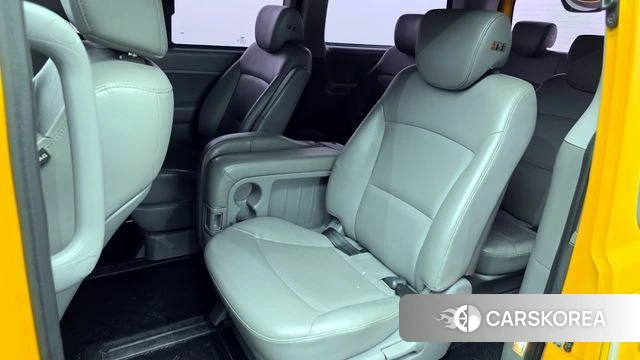 Hyundai The New Grand Starex 2018 Желтый из Кореи, фото 2