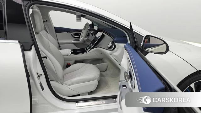 Mercedes-Benz EQE V295 2023 Белый из Кореи, фото 2