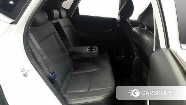 Hyundai Kona Hybrid (SX2) 2024 Белый из Кореи, фото 2