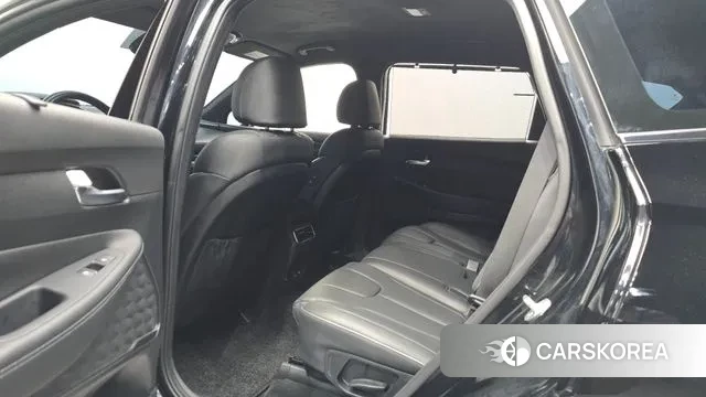 Hyundai The New Santa Fe 2023 Черный из Кореи, фото 2