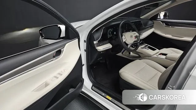 Hyundai The New Grandeur IG Hybrid 2021 Белый из Кореи, фото 2