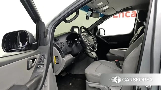 Hyundai The New Grand Starex 2019 Серебряный из Кореи, фото 2