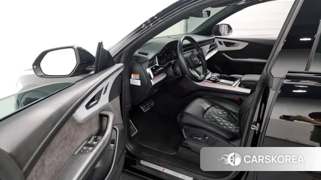 Audi Q8 (4M) id 2905494 из Кореи 2