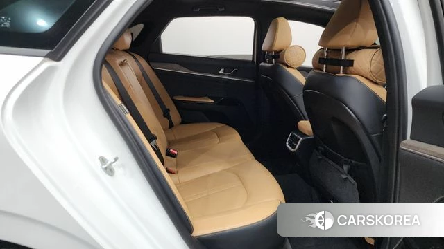 Kia K5 3rd generation 2021 Белый из Кореи, фото 2