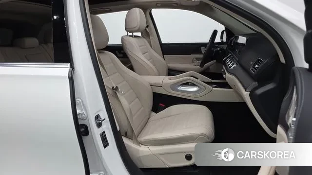 Mercedes-Benz GLE-Class W167 2025 Белый из Кореи, фото 2