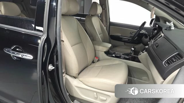 Kia The New Carnival 2018 Черный из Кореи, фото 2