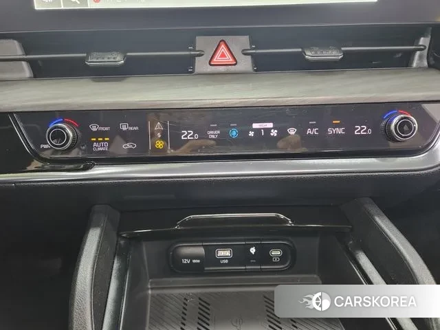 Kia Sportage 5th Generation Hybrid 2021 Черный из Кореи, фото 2