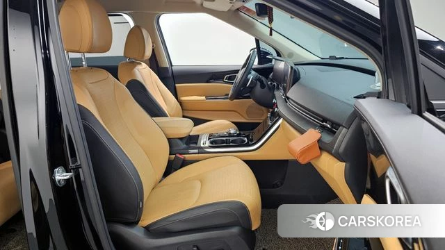 Kia Carnival 4th generation 2022 Черный из Кореи, фото 2