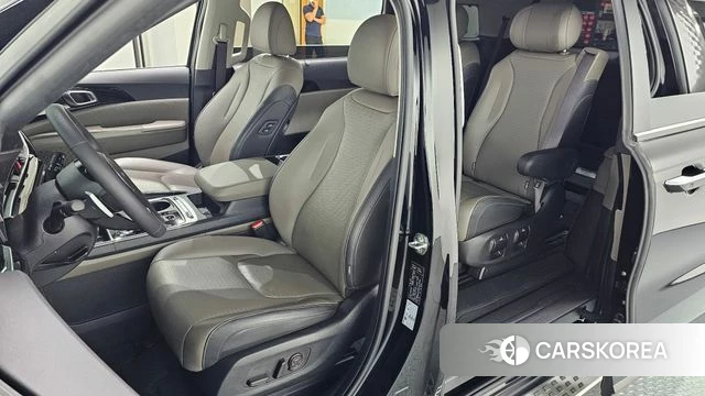 Kia The New Carnival 4th Generation 2024 Черный из Кореи, фото 2