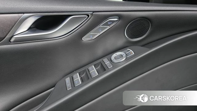 Genesis G80 (RG3) 2020 Черный из Кореи, фото 2