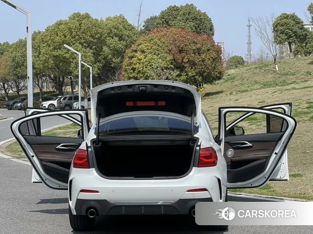 BMW 1 series 2022 Белый из Китая, фото 2