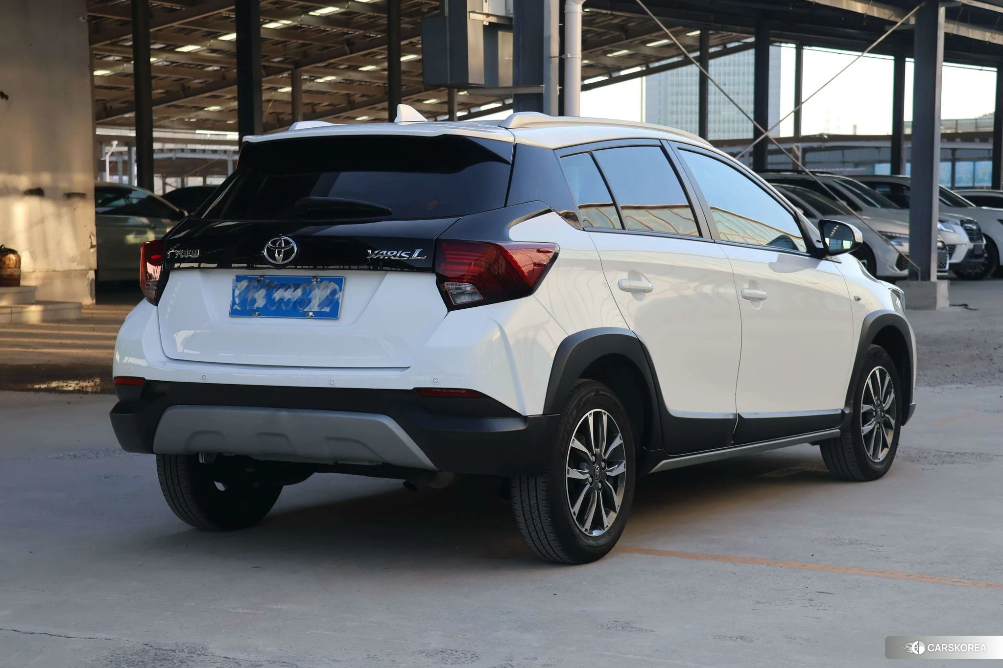 Toyota YARIS L Zhixuan 2021 Белый из Китая, фото 2