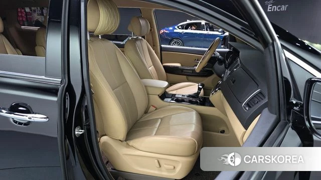 Kia The New Carnival 2019 Черный из Кореи, фото 2
