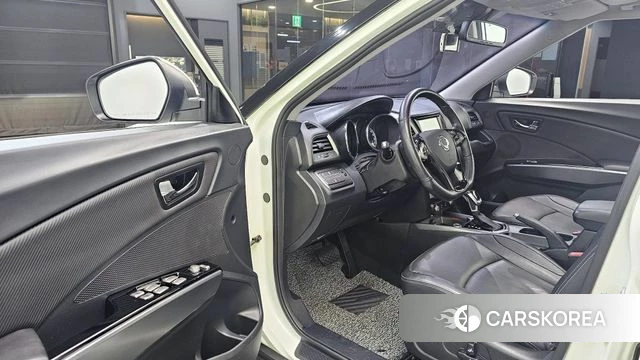 Ssangyong Tivoli Armor 2018 Белый из Кореи, фото 2