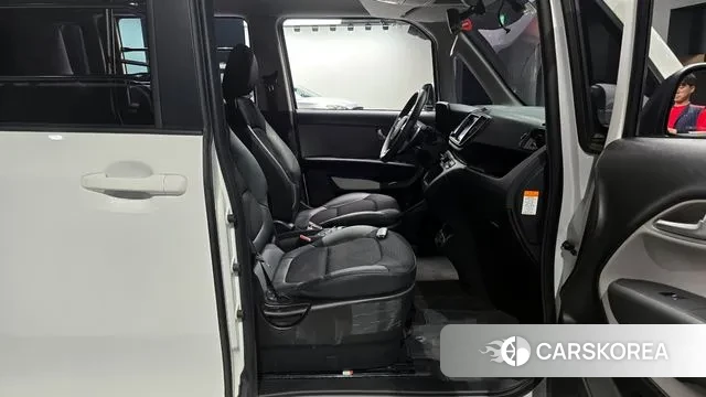 Kia The New Kia Ray EV 2023 Белый из Кореи, фото 2