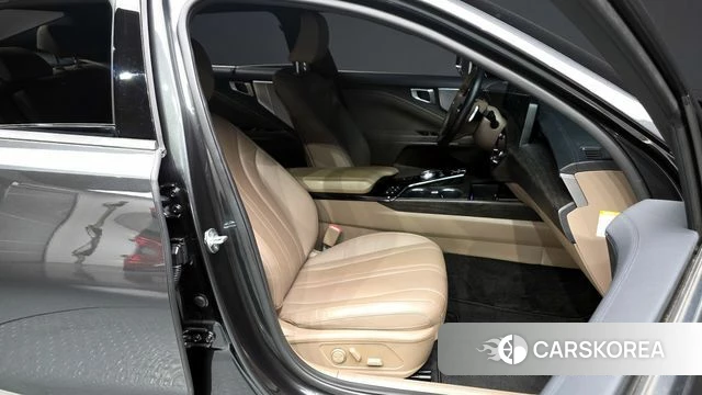 Kia K8 Hybrid 2022 Серый из Кореи, фото 2