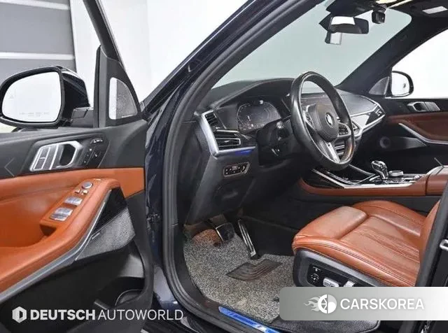 BMW X7 (G07) 2021 Черный из Кореи, фото 2