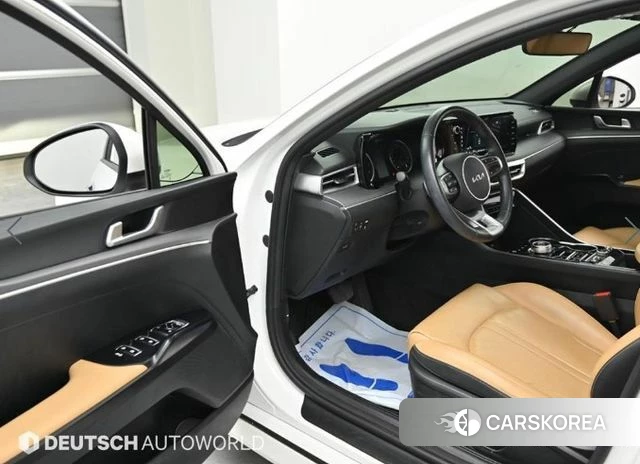 Kia K5 3rd generation 2022 Белый из Кореи, фото 2