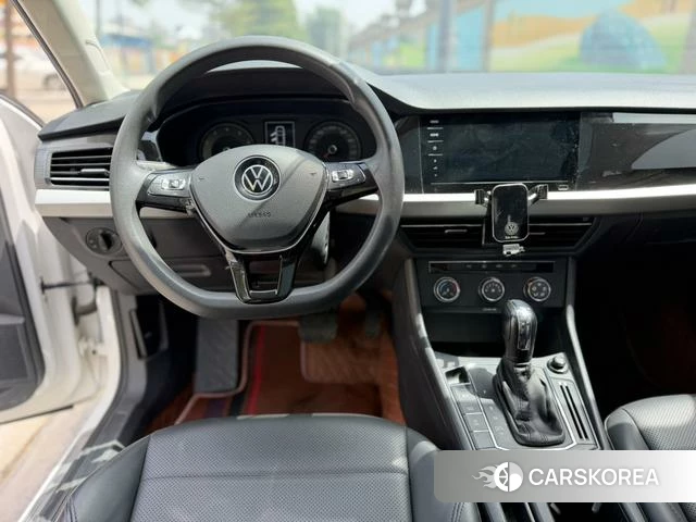 Volkswagen Lavida 2021 Белый из Китая, фото 2