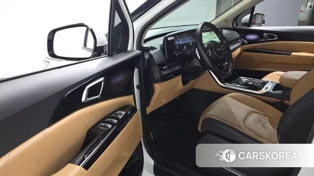 Kia Carnival 4th generation 2023 Белый из Кореи, фото 2