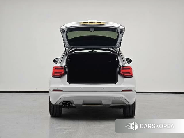 Audi Q2L 2021 Белый из Китая, фото 2