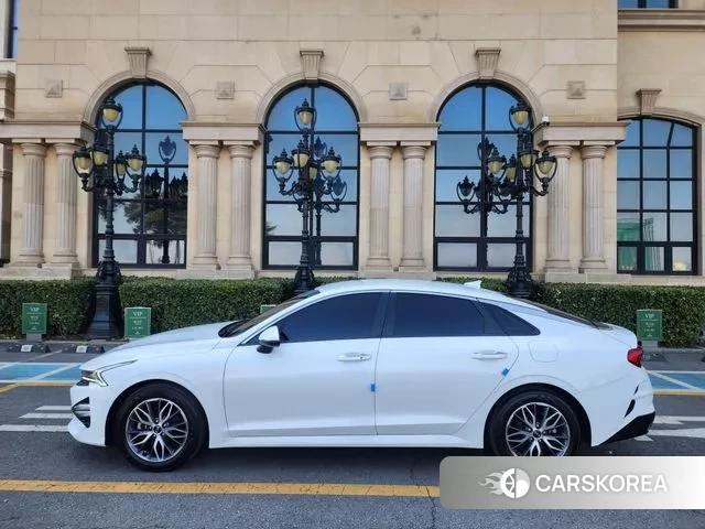 Kia K5 3rd generation 2021 Белый из Кореи, фото 2